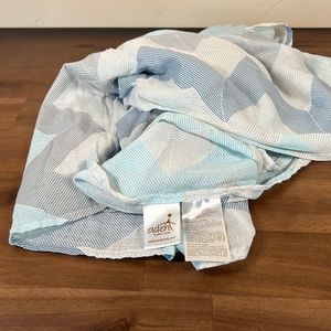 Aden & Anais swaddling blanket